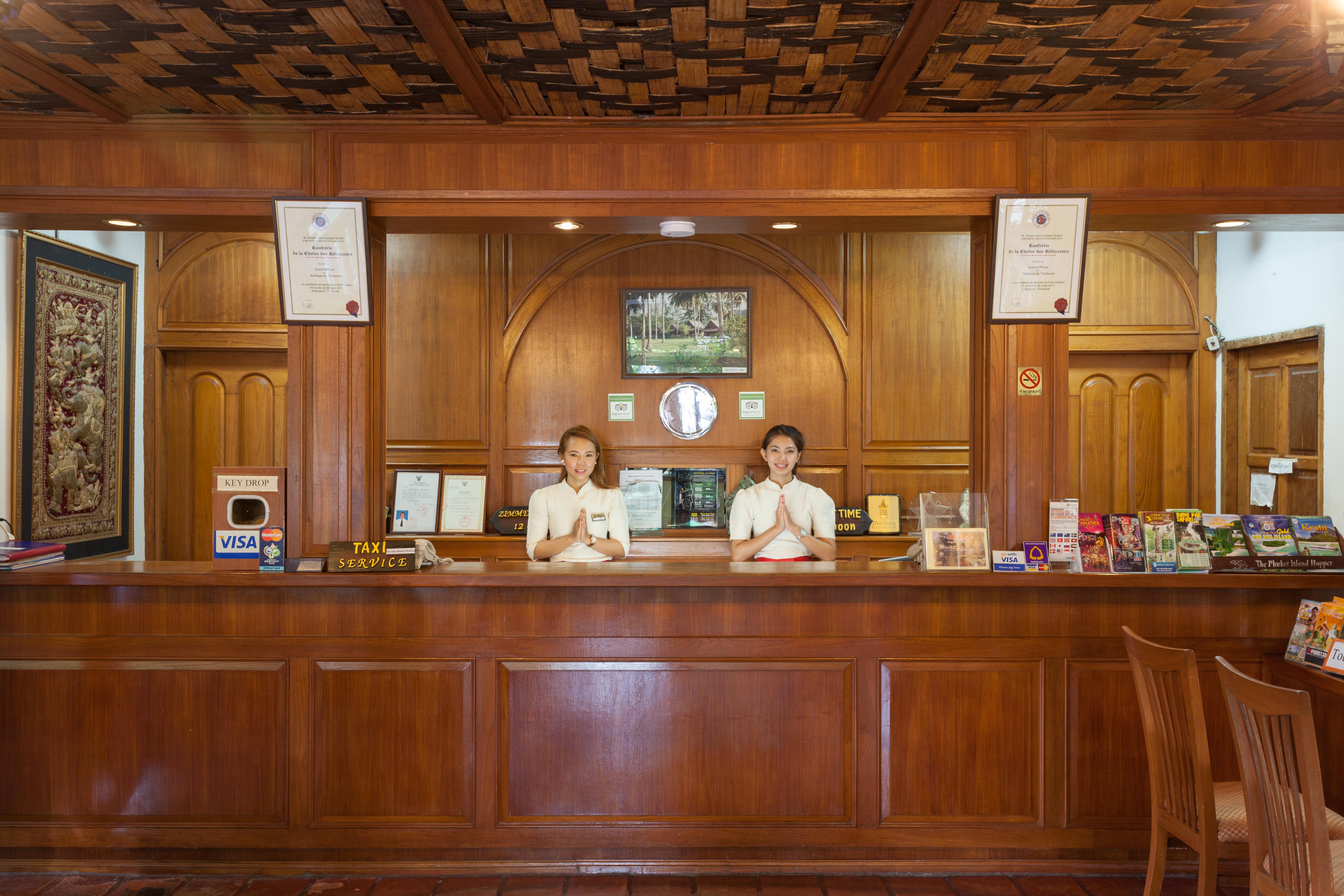 Tropica Bungalow Beach Hotel Patong Exterior photo